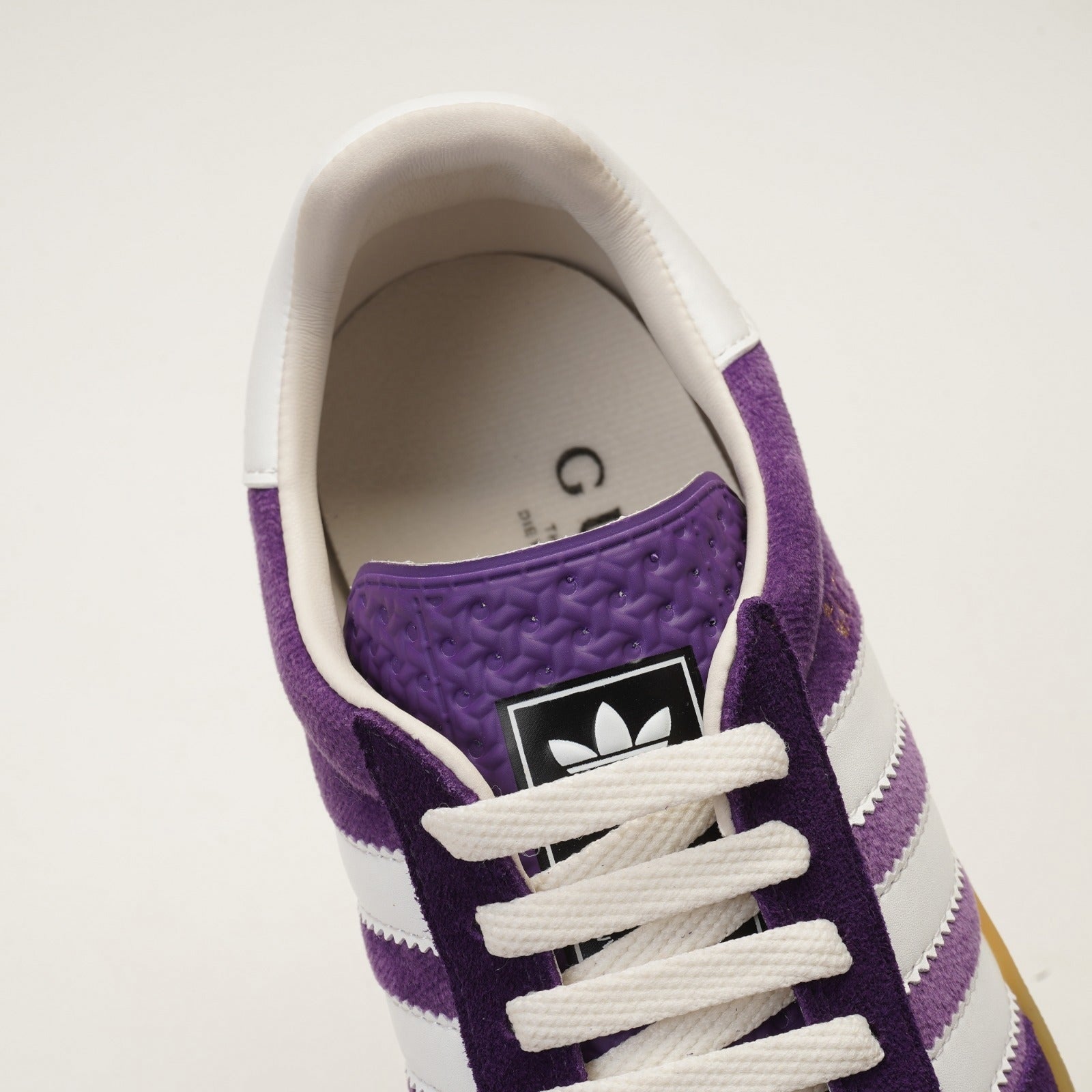 Adidas x Gucci Gazelle Sneaker VV