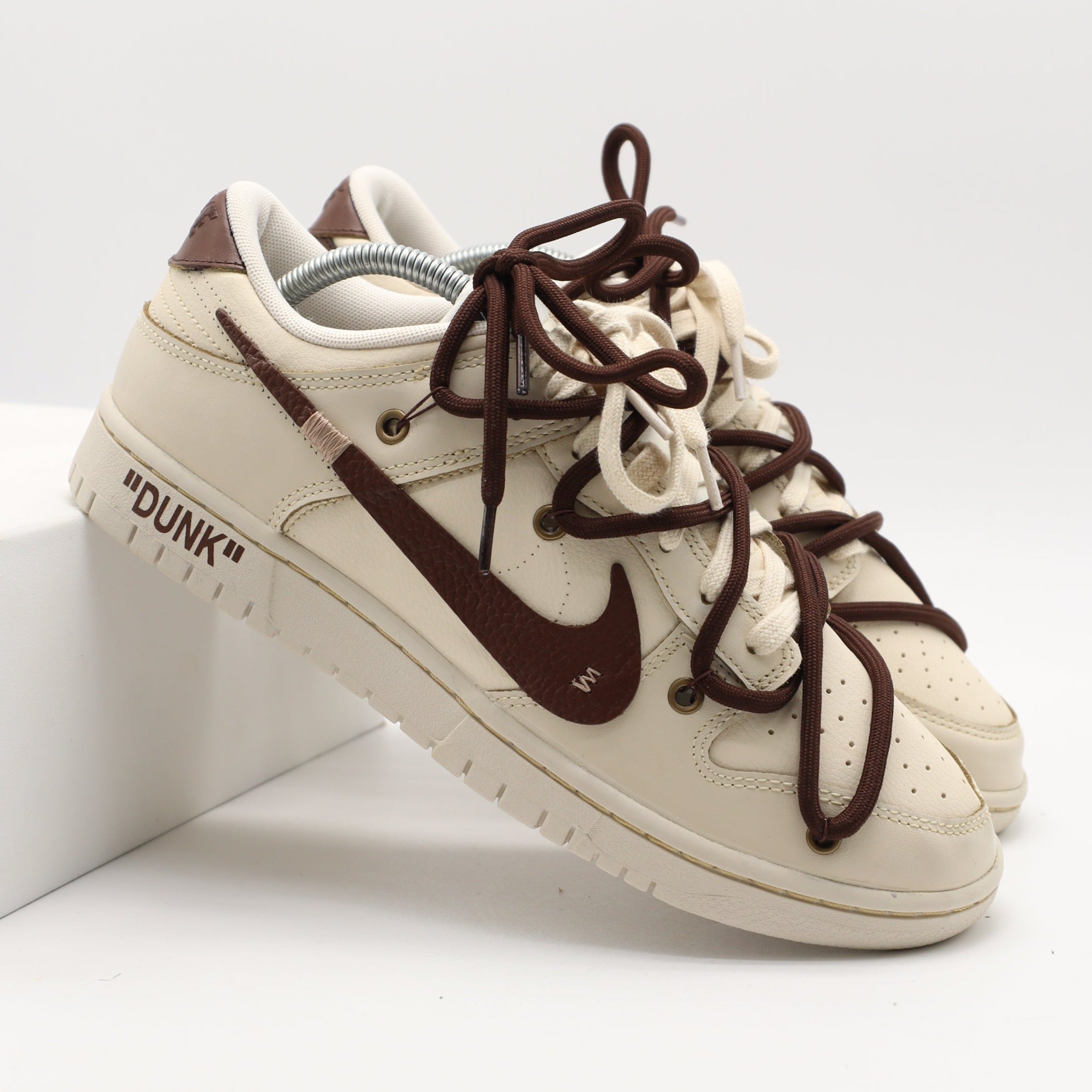 Nike Dunk - LATTE OW V1