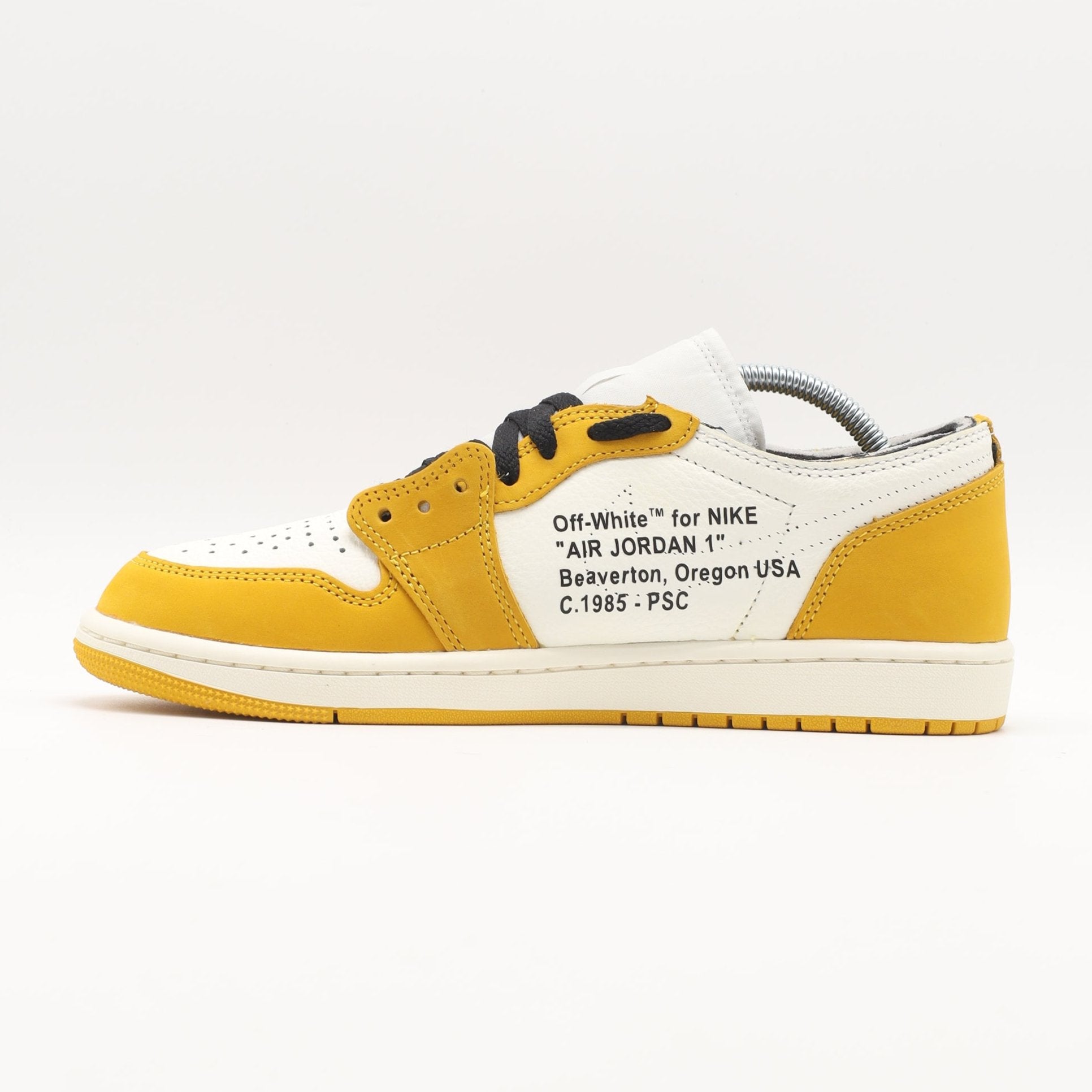 Nike Jordan 1 - Yellow Ochre