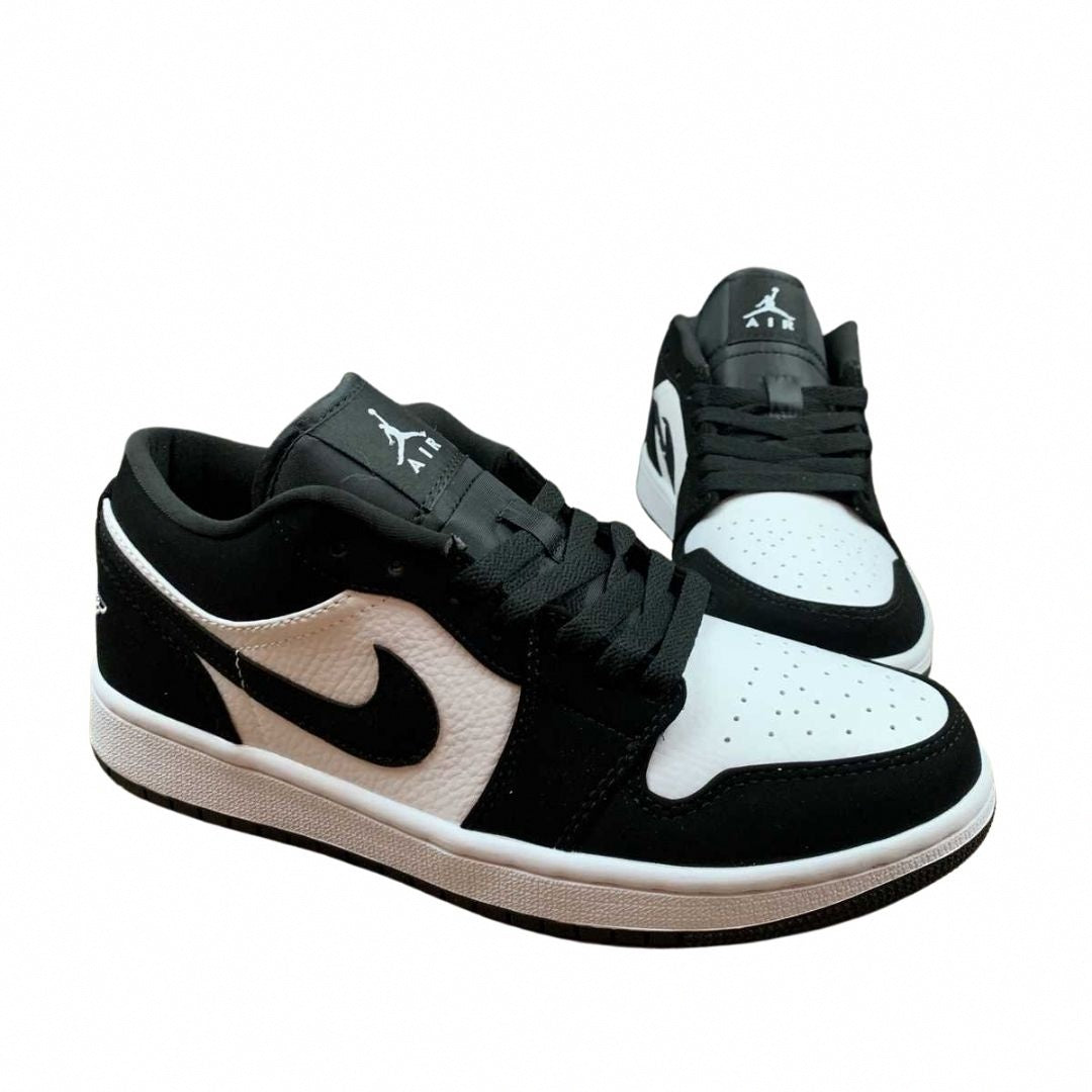 NIKE AIR JORDAN 1 LOW BLACK WHITE